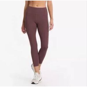 Vuori Stride Leggings in Chestnut Size XS